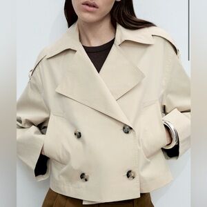 New MANGO DOUBLE-BREASTED CROPPED TRENCH COAT